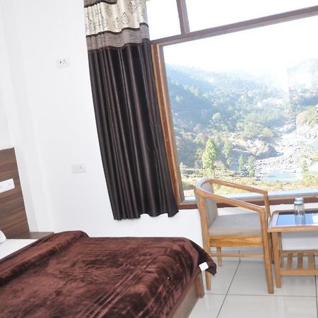 Tulip Resort Rudraprayāg Buitenkant foto