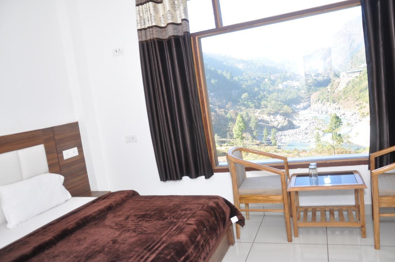 Tulip Resort Rudraprayāg Buitenkant foto